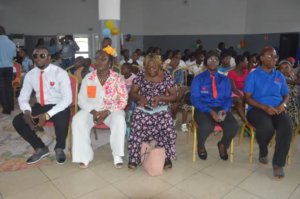 L'équipe UCA à la JEA – Cameroun